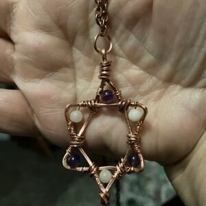 STAR OF DAVID NECKLACE